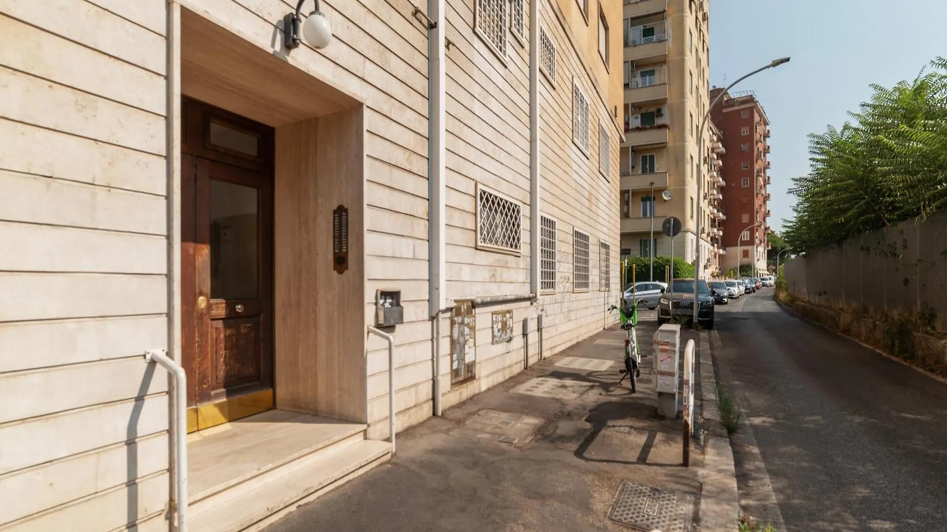 Piazza Zama Huge Apartment Roma