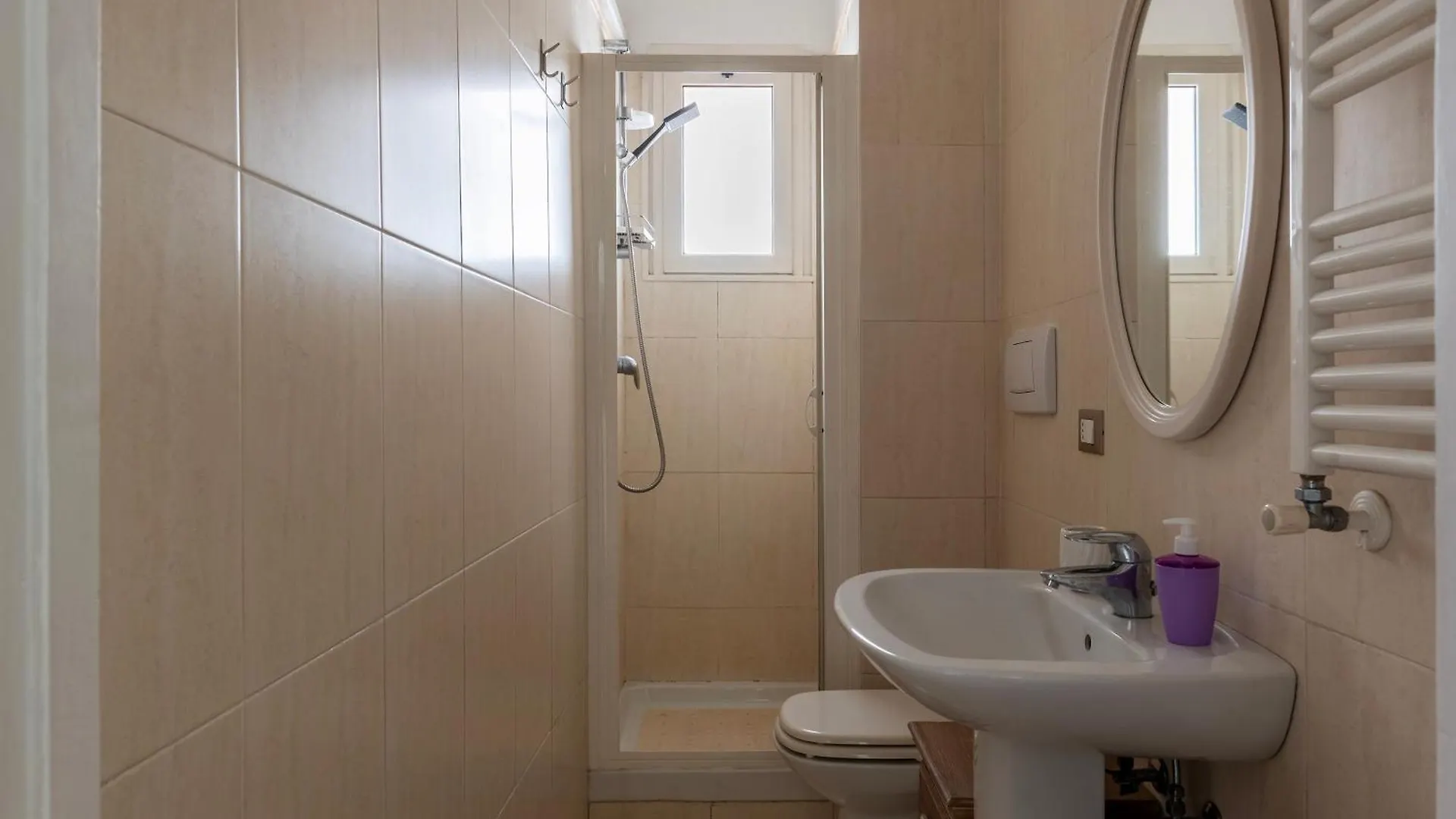 Piazza Zama Huge Apartment Roma Italia