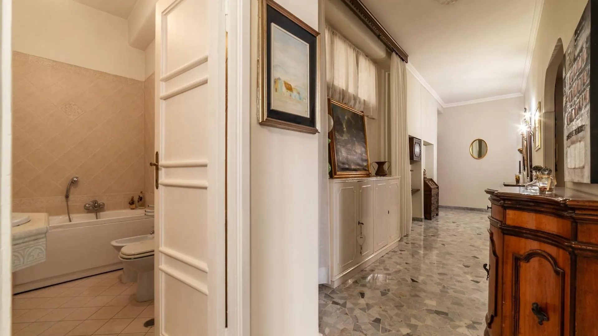 Piazza Zama Huge Apartment Roma